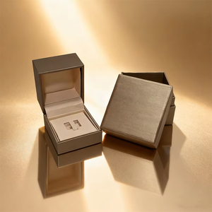 Caja de joyería de marca directa de fábrica para mujer, embalaje de regalo de lujo, caja para colgante, brazalete, pendientes y anillos, juego completo con accesorios. - Product Image 3