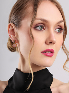 Boucles d'oreilles géométriques rectangulaires et rondes à facettes, couleur rose, design moderne minimaliste, élégantes, bijoux de mode, cadeau pour femmes - Product Image 3