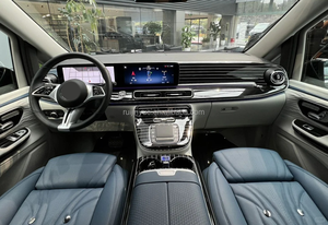 Kit Completo de Conversión Interior VIP para <span class=keywords><strong>Mercedes</strong></span> <span class=keywords><strong>Clase</strong></span> V W447, Tablero con Pantalla Dual, Asientos de Capitán, Mesas, Techo Starlight OEM - Product Image 5