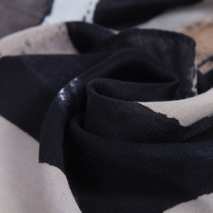 Bufanda de Mujer con Rayas Degradadas de 90*180cm, Suave y Cálida, para Viajes y Uso Diario, Bufanda de Moda para el Cuello, Venta al Por Mayor, Disponible en Stock - Product Image 5