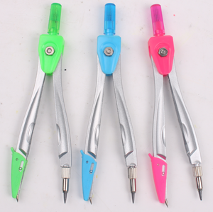 <span class=keywords><strong>Boussole</strong></span> paquets de <span class=keywords><strong>dessin</strong></span> <span class=keywords><strong>en</strong></span> plastique pour enfants, fournitures d'éducation géométrique pour enfants, <span class=keywords><strong>boussole</strong></span> à l'école, outils de papeterie, vente <span class=keywords><strong>en</strong></span> gros, pièces - Product Image 4