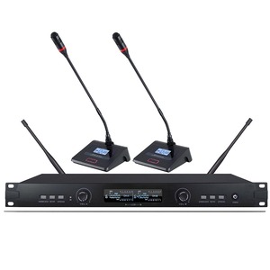 Micrófono de karaoke KTV digital profesional inalámbrico dual de mano dinámico reverberación con pantalla para iglesia de conferencias - Product Image 2