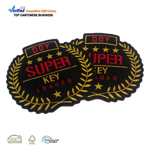 Parches <span class=keywords><strong>de</strong></span> Chenilla Termoadhesivos <span class=keywords><strong>de</strong></span> Alta Calidad, Fabricante <span class=keywords><strong>de</strong></span> Insignias <span class=keywords><strong>de</strong></span> Chenilla con Logotipo Bordado Personalizado para Chaquetas - Product Image 4