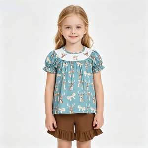 En stock: Conjuntos de boutique, ropa casual de verano para niñas con lazos de ciervo, ropa del sur al por mayor, nueva moda de fábrica, ropa para niños pequeños - Product Image 2