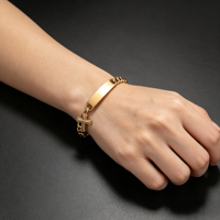 Bracelet à maillons cubains personnalisé avec plaque nominative en acier inoxydable, breloque gravée au laser, bracelet de mode pour femmes et hommes