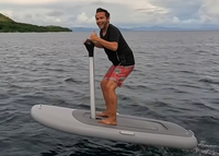 Planche à hydrofoil en PVC légère et facile à transporter, planche de surf professionnelle Efoil gonflable avec batterie et poignée