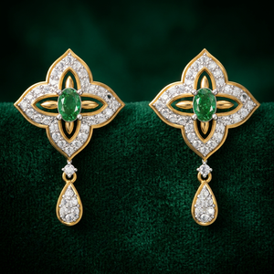 Vente en gros de boucles d'oreilles en argent sterling 925 plaqué or avec CZ vert en forme de goutte pour femmes, fabriquées à la main, tendance, pour les fêtes, produit en vrac - Product Image 3