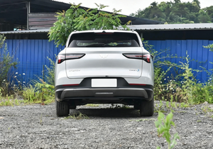 Nouveau Wuling Starlight <span class=keywords><strong>S</strong></span> 2025 – SUV Hybride Rechargeable Haut de Gamme 130 km |   Voiture électrique économique avec habitacle spacieux - Product Image 4
