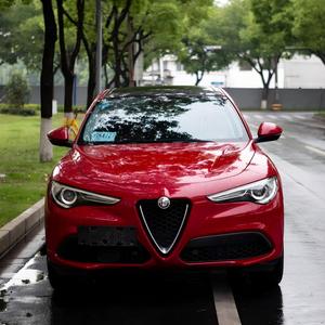 Alfa Romeo <span class=keywords><strong>Stelvio</strong></span> 2.0L Turbo <span class=keywords><strong>Sport</strong></span> SUV d'occasion 2017, voiture familiale de luxe italienne d'occasion - Product Image 5