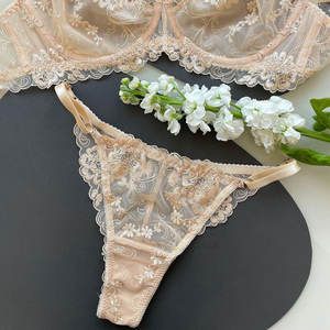 Ensemble de lingerie brodée florale <span class=keywords><strong>nude</strong></span> ensemble de culotte de soutien-gorge en dentelle beige lingerie de nuit de mariage lingerie sexy culotte de soutien-gorge pantalon en T - Product Image 2