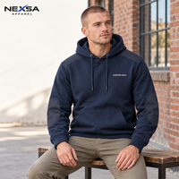 Hoodie robuste personnalisé en gros, bleu marine, avec patchs aux coudes, écusson aux épaules, motif graphique lettré, en coton, style workwear décontracté, fabricant