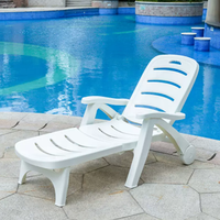 Chaise longue d'extérieur en plastique pour hôtels, terrasses et piscines – Vente en gros, design varié
