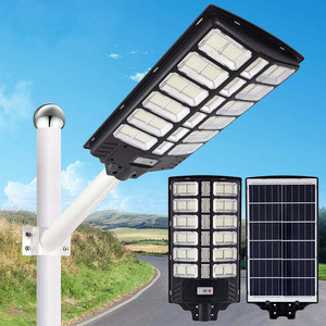 Offre Spéciale tout-en-un 800w-1200w LED lampadaire solaire étanche IP65 pour les parcs extérieurs matériau ABS pour les routes - Product Image 1