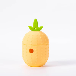 Jouets animaux de compagnie nouveau ananas en forme de Silicone <span class=keywords><strong>chien</strong></span> <span class=keywords><strong>jouet</strong></span> résistant aux morsures boule de nourriture <span class=keywords><strong>qui</strong></span> fuit <span class=keywords><strong>pour</strong></span> le nettoyage des dents et le meulage ennuyeux - Product Image 4