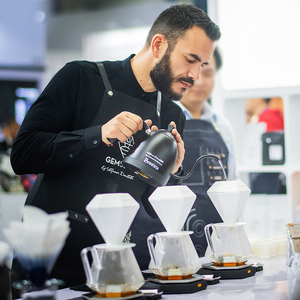 Brewista Unique GEM Porcelain Pour Over Dripper de <span class=keywords><strong>Stefanos</strong></span> Domatiotis. Desarrollado por Brewista - Product Image 3