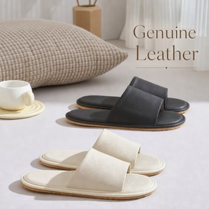 Pantoufles en cuir véritable à coupe large, antidérapantes et durables, pour hommes et femmes, idéales pour la maison et le spa - Product Image 1
