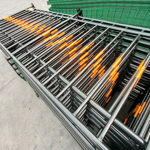 Barriera in Acciaio di Alta Qualità per Controllo Folla, Gestione del Traffico e Sicurezza Eventi con Rivestimento Antiruggine - Product Image 3