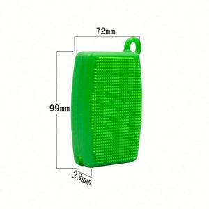 Brosse de massage exfoliante douce pour le corps avec distributeur de savon, logo personnalisé imprimé, en silicone, pour voyage, avec flacon rechargeable - Product Image 3