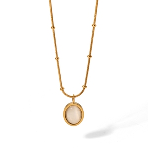 <span class=keywords><strong>Collier</strong></span> Pendentif Œil de <span class=keywords><strong>Chat</strong></span> Vintage en Acier Inoxydable 316L Plaqué Or 18K avec Pierres Opales pour Femme – Tendance et Élégant - Product Image 1