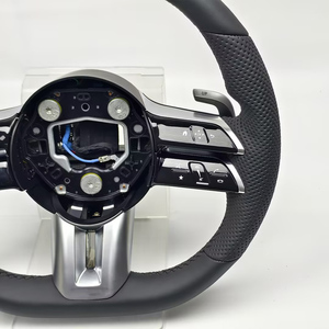 Volante in Pelle con Pulsanti Multifunzione per Modifiche alla Guida di <span class=keywords><strong>Mercedes</strong></span> <span class=keywords><strong>Serie</strong></span> A, B, <span class=keywords><strong>C</strong></span>, E, S, G, V, CLS, GLC, GLE, GLS - Product Image 4