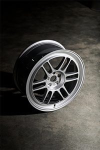 Cerchi Monoblocco Forgiati da 19 Pollici Personalizzati Grigio Canna di Fucile per Alfa Romeo <span class=keywords><strong>Giulia</strong></span> Stelvio Quadrifoglio Auto Italiane ad Alte Prestazioni - Product Image 4
