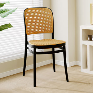 Silla <span class=keywords><strong>de</strong></span> Comedor Apilable <span class=keywords><strong>de</strong></span> Plástico Estilo Nórdico para el Hogar, Respaldo Grueso, Imitación <span class=keywords><strong>de</strong></span> Mimbre Tejido, para Patio Exterior, Restaurante - Product Image 1