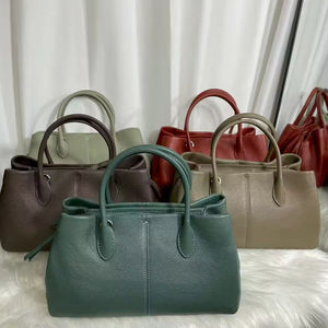 Sacs fourre-tout spacieux en cuir de vachette de haute qualité pour femmes, sacs à main de luxe et sacs bandoulière - Product Image 2