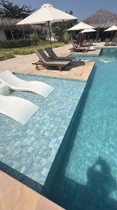 Mosaico de Porcelana para Piscinas, Superficie Mate Antideslizante, Diseño Moderno para Uso en Hoteles y Exteriores - Product Image 5