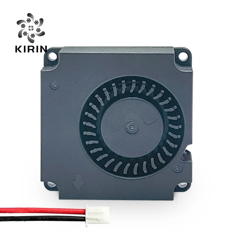 4010 5V 2pin Vierkante Ventilatorventilator Zijuitlaat 5000-8000 Rpm Snelheid Voor Gelijkspanning 12V/24V Met Duurzame Plastic Bladen En Lager