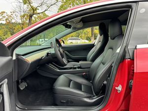 Venta al por Mayor de Autos Usados Tesla Model 3 EV 2019, Volante a la Izquierda, Transmisión Automática, Autonomía Superior a 700 km, Vehículos Eléctricos Económicos - Product Image 4