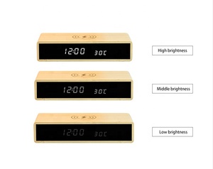 Reloj despertador LED digital de madera con carga inalámbrica, reloj de mesa de bambú real con logotipo personalizado, nuevo diseño de escritorio - Product Image 5