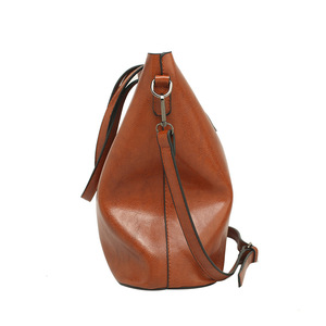 Sac à main pour femme en cuir PU huilé, grand sac fourre-tout, grands sacs à bandoulière pour femmes - Product Image 3
