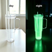 Grande tasse à eau en plastique de 40 oz, double paroi, luminescente dans le noir, pour boissons froides et jus, livrée avec paille et possibilité d'ajouter des paillettes DIY