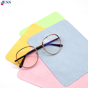 ถุงใส่แว่นตาผ้าไมโครไฟเบอร์สำหรับทำความสะอาดเลนส์ปรับแต่งโลโก้ได้ตามต้องการ - Product Image 2