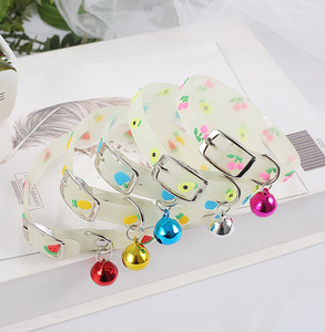 Gloeiende Kat Hond Halsband Met Bel Licht Puppy Kraag Verstelbare Fluorescerende Huisdier Veiligheidskraag Huisdier Voor Kleine Middelgrote Honden Katten - Product Image 2