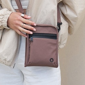 Bolso Bandolera de Nailon Ligero con Correa Ajustable KEIRYO Luz II 15.5x20cm para Mujer, Disponible en Taiwán - Product Image 1