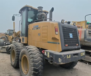 Niveleuse à moteur d'occasion XCM GR1803, année 2022, en état d'occasion, modèles GR180 GR165 GR200 GR215, niveleuse chinoise. - Product Image 5