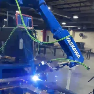 Robot pemotong laser 6 sumbu, dengan lengan robot otomatis yaskawawa untuk industri otomotif