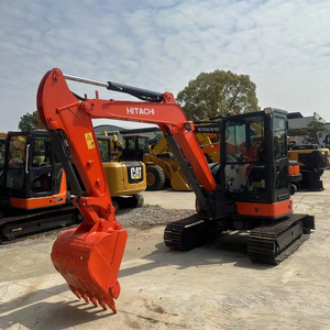 Excavatrice sur chenilles Hitachi ZX55U multi-usages, 5 tonnes, moteur PLC, en excellent état de marche, en vente. - Product Image 4