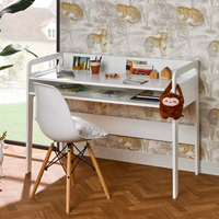 Bureau d'enfant blanc au design élégant, pliable, portable, réglable, extensible, lignes arrondies, surface de travail et compartiment de rangement