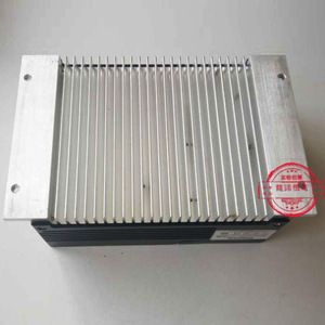 Convertidor de Frecuencia para Operador de Puerta de Ascensor AAD03020DKT01 0.4KW, Control Automático por Botón, Accesorio para Ascensor de Vehículos - Product Image 2