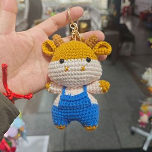 พวงกุญแจสัตว์ถักโครเชต์แฮนด์เมดขนาดเล็ก ของเล่นถักโครเชต์รูปสัตว์ตามราศี ผึ้ง แมว วัว กระต่าย เสือ หมู แพนด้า ลิง หมี หนู พวงกุญแจห้อยกระเป๋า - Product Image 6