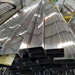 Труба прямоугольная из нержавеющей стали с матовой поверхностью (хайлайн), марки 304, 201, 316, размеры 100x50, 50x25, 40x20, 100x100, 50x50 мм. Цена за тонну. - Product Image 3