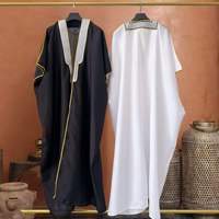 Nouvelles Robes Brodéées Vintage pour Hommes Multi-Saisons ODM Nouvelle Tenue Musulmane Masculine Abaya Dubaï Arabie Saoudite Moyen-Orient Prêt-à-porter XXL Hiver Été