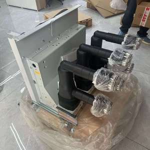 Interruptor de Circuito al Vacío de Media Tensión VD4, 12-46kV, 630-4000A, 63kA, Mecanismo de Resorte, Fijo/Extraíble, IEC 62271-100 - Product Image 3