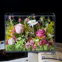 Caja de Flores Acrílica Pequeña con Rosas Reales, Acabado Elegante, Regalo para Cumpleaños y San Valentín