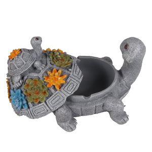 Futeng tortue forme résine fumer voiture cendrier avec couvercle vente en gros cendrier pour cigarettes fumée boutique accessoires de conception extérieure - Product Image 3