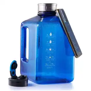 Bpa Free Big Capacity 2.7l Eco-frindly Plastic Fitness Sports Botella de agua cuadrada con imán para teléfono Dos tapas Jarra