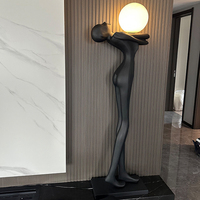 Lampe sur pied en résine sculptée en forme humaine abstraite artistique, lampe LED pour hôtel, hall d'accueil, espace d'exposition, décoration