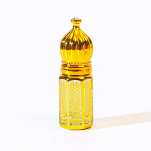 Mini bouteille vide de parfum en or, nouveau design de luxe arabe en cristal de Dubaï, bouteilles de parfum gravées vides et personnalisées - Product Image 2